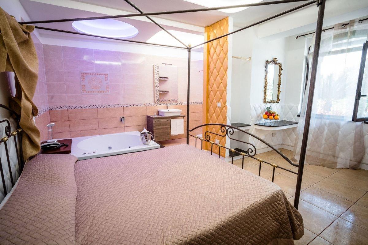 Hotel La Fenice 보스코리알레 외부 사진
