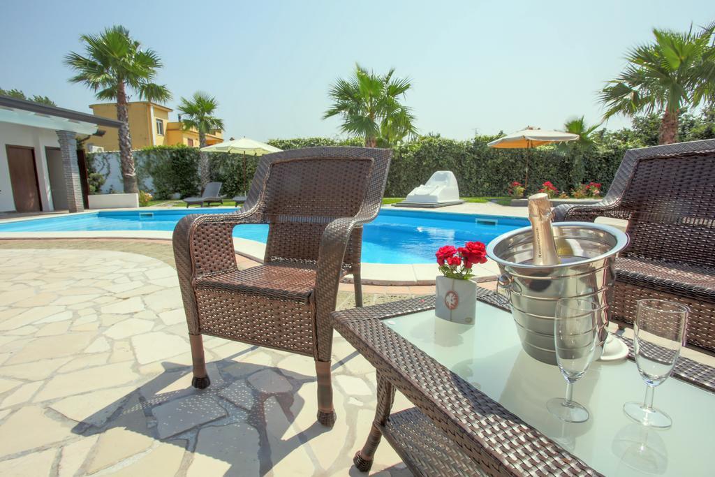 Hotel La Fenice 보스코리알레 외부 사진